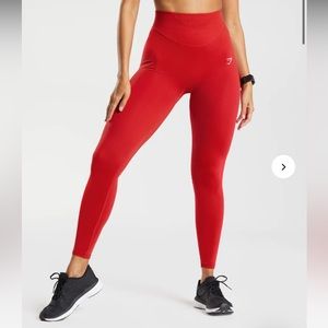 gym shark salsa red size small